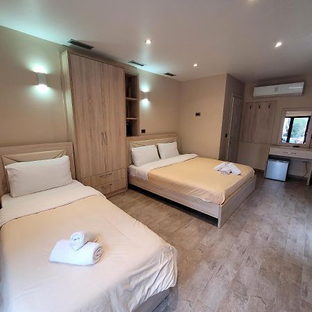 21-Rooms Tiranë Ngoại thất bức ảnh