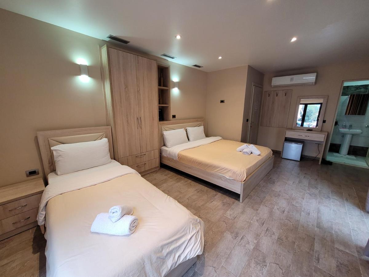 21-Rooms Tiranë Ngoại thất bức ảnh