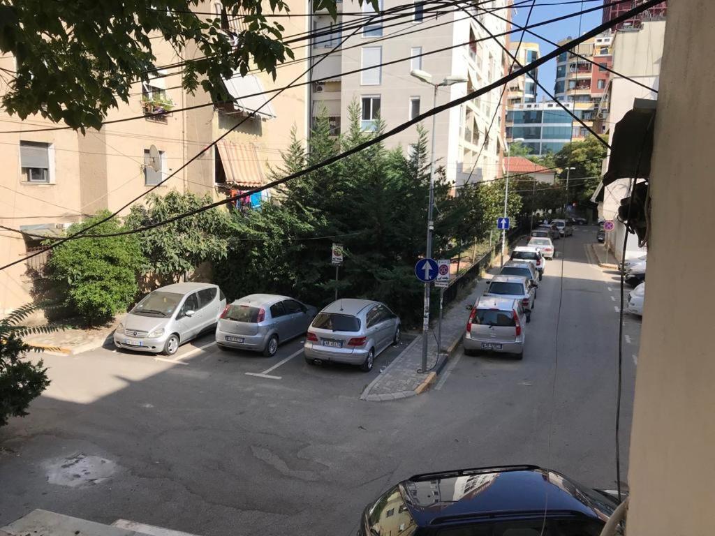 21-Rooms Tiranë Ngoại thất bức ảnh